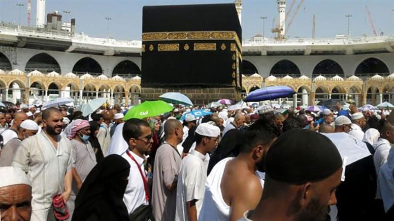 Hajj, Symbol of Obedience to God (5) Hajj, Symbol of Obedience to God (5)