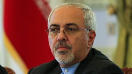 イラン外相、「地域問題はイランの最優先事項」