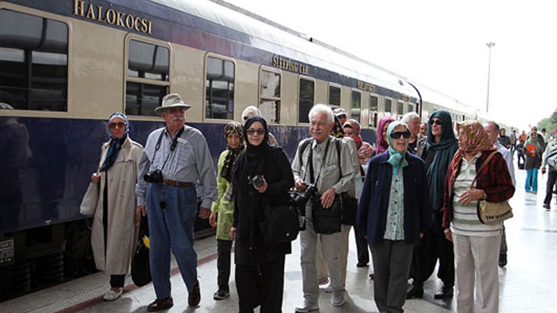 İran'a gelen Avrupalı turistlerde artış 