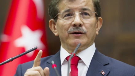 אחמט דאווטאולו: ארצנו לא תשמש 