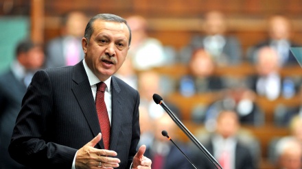 Presidente turco pede congelamento de bens de políticos norte-americanos