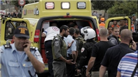 Vriten dhe plagosen tre ushtarë sionist në Bregun Perëndimor