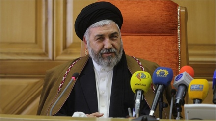  کمک مالی به مهاجران افغان در ولایت هرات 