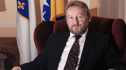  Izetbegović: Nezavisnost je tražila hrabrost, odlučnost i upornost 