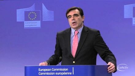 Migranti, l'Ue: 