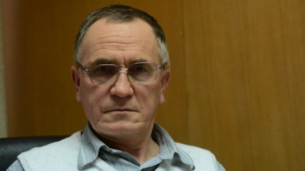 Mustafa Spahić, politićki analitićar 