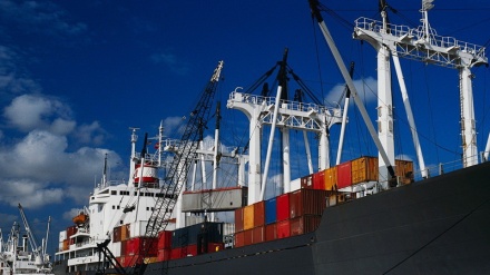 イランの対外貿易額が、810億ドルを突破

