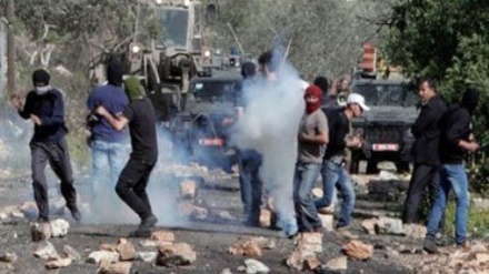 Siyonistlerin saldırılarında iki Filistinli yaralandı