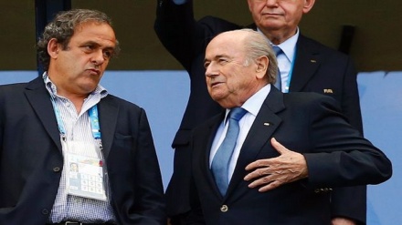 Svizzera, Ministero pubblico chiede l'annullamento sentenza di Blatter e Platini