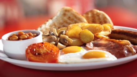 چرا باید خوردن وعده غذایی صبحانه را جدی بگیریم؟