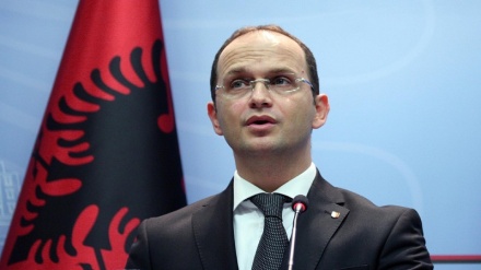 Bushati: Dënoj me forcë vrasjen e ambasadorit rus