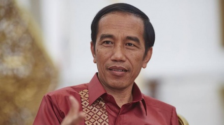 Pesan Jokowi: Tuhan Selalu Bersama umat-Nya Menghadapi Masa Sulit