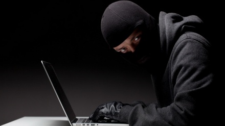 מייקל מק'קאול, חזר בו מדבריו כי רוסיה עמדה מאחורי פריצה למערכות המחשבים של הוועידה הרפובליקנית