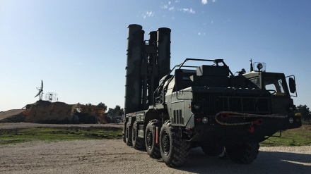 Rusia dislokon sistemin antiraketor S-400 në Krime