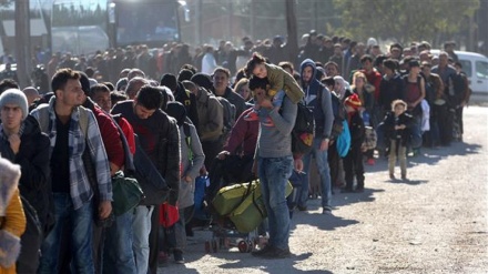 EU urges members to end refugee deadlock