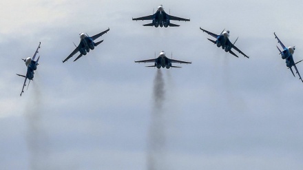 Siria, l’aviazione russa ha attaccato i terroristi ad Al-Bukemal