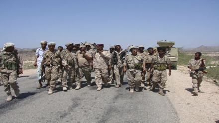 Misiles yemeníes golpean reunión de altos mandos de agresores en Marib