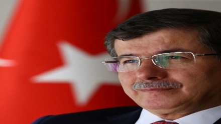 Davutoğlu'ndan TSK'nın ülkede emniyetin sağlanmasındaki rolüne vurgu