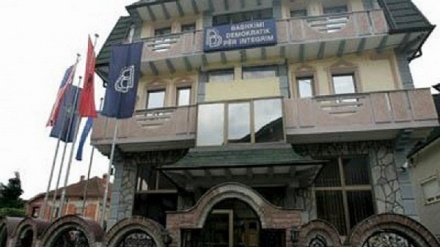 Ali Ahmeti takon  Nikolla Gruevskin