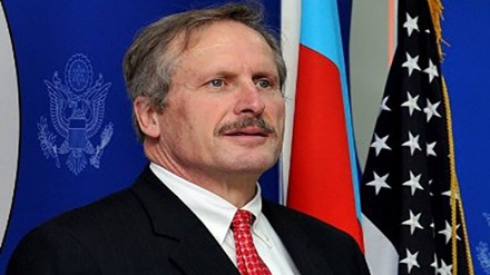 Bokuyədə Amerkə səfir: Ğərəboği mınoğişə de hərbi ro həll kardey mumkin ni