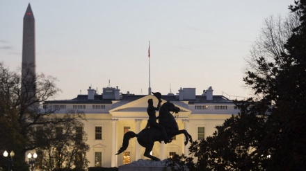 Пентагон и ЦРУ призвали Обаму 