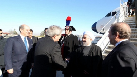 イラン大統領がイタリアに到着