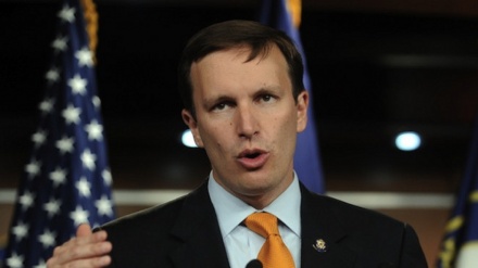 Chris Murphy: Campaña de máxima presión de Trump contra Irán fue derrota catastrófica