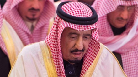 Raja Salman Copot Menlu dan Menteri Transportasi