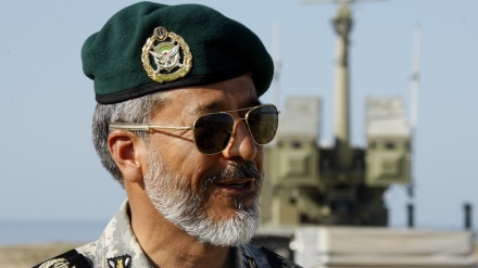 Marine-Chef  der iranischen Armee in Rom 