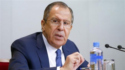 Lavrov: ABD öncülüğündeki koalisyon Türkiye'nin Suriye'ye girmesine izin vermez