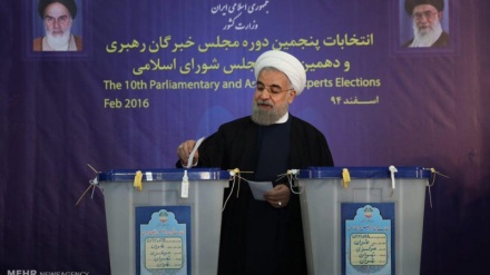 O presidente iraniano salienta 