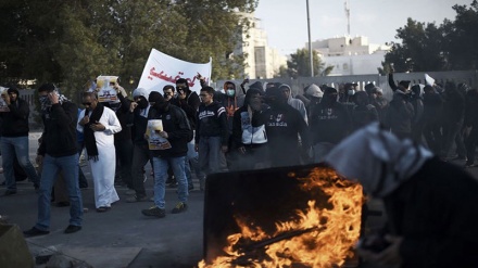 巴林人民在2月14日革命周年纪念日举行示威活动遭镇压