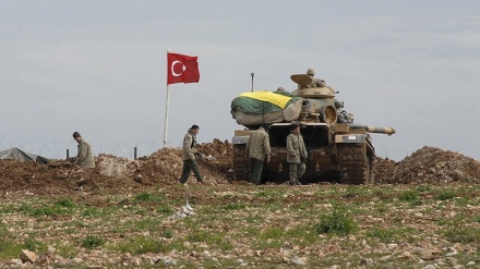 Türkiye'den Kuzey Irak'a topçu saldırısı