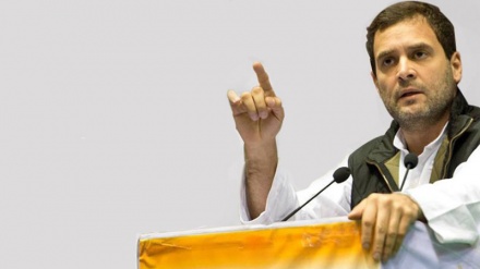 রাহুলের অভিযোগ: সেনাবাহিনীর রক্ত নিয়ে দালালি করছেন মোদি; পাল্টা জবাব বিজেপি’র