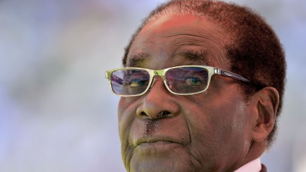 Zimbabwe : Majalisa Za Ta Saurari Mugabe Kan Batan Kudadin Lu'u-Lu'u