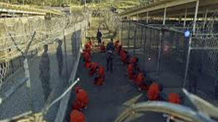 Guantanamo, 15 detenuti trasferiti negli Emirati