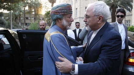 ईरान व ओमान आपसी संबंध विस्तृत करेंगे- ज़रीफ़