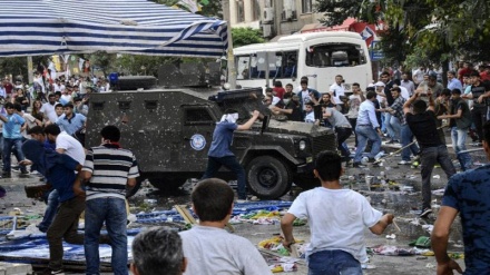 Diyarbakır'da PKK ile güvenlik güçleri arasında çatışmalar sürüyor 