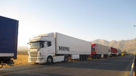 Täjik kompaniýasy Türkmenistandan sowa ýük getirmegiň alternatiw ýoluny tapandygyny aýdýar