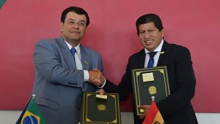 Petroleras de Bolivia y Brasil firman importantes acuerdos