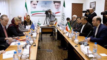 Helga Šmit obavila sastanak sa Dželalijem