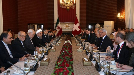 イランとスイスが長期的な協力のロードマップ