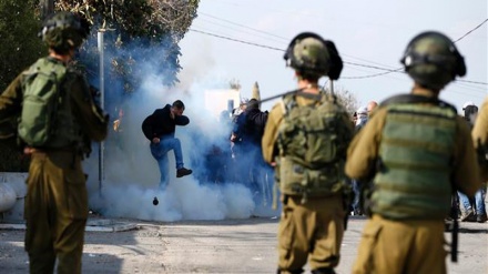 Batı şeriada iki Filistinli genç şehit düştü