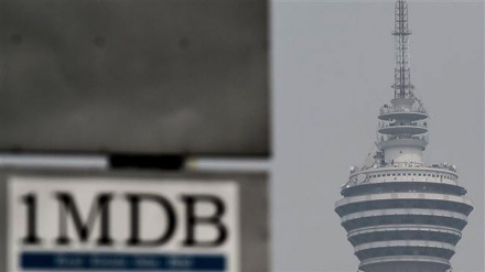 Bank accounts seized in Singapore over Malaysia's '1MDB scandal'