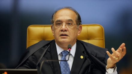 Seminário em Lisboa gera polêmica e atrai atenções para crise política brasileira
