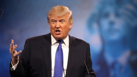 Diam-diam, Donald Trump Lirik Suara Muslim AS