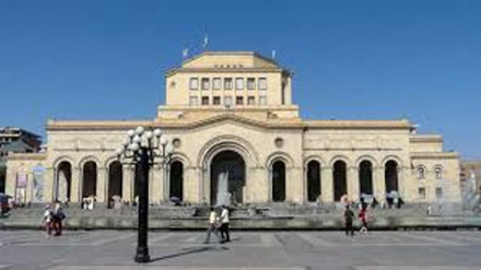 Armenia, via libera Parlamento a sistema unificato difesa aerea nel Caucaso con la Russia