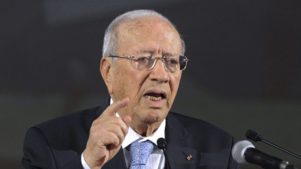 Tunisia: altri 3 mesi di stato emergenza