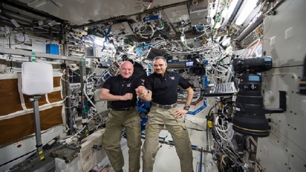 לאחר שנה שלמה בחלל: 2 אסטרונאוטים שבו לכדור הארץ 