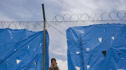 Grecia instalará altavoces en campamentos fronterizos